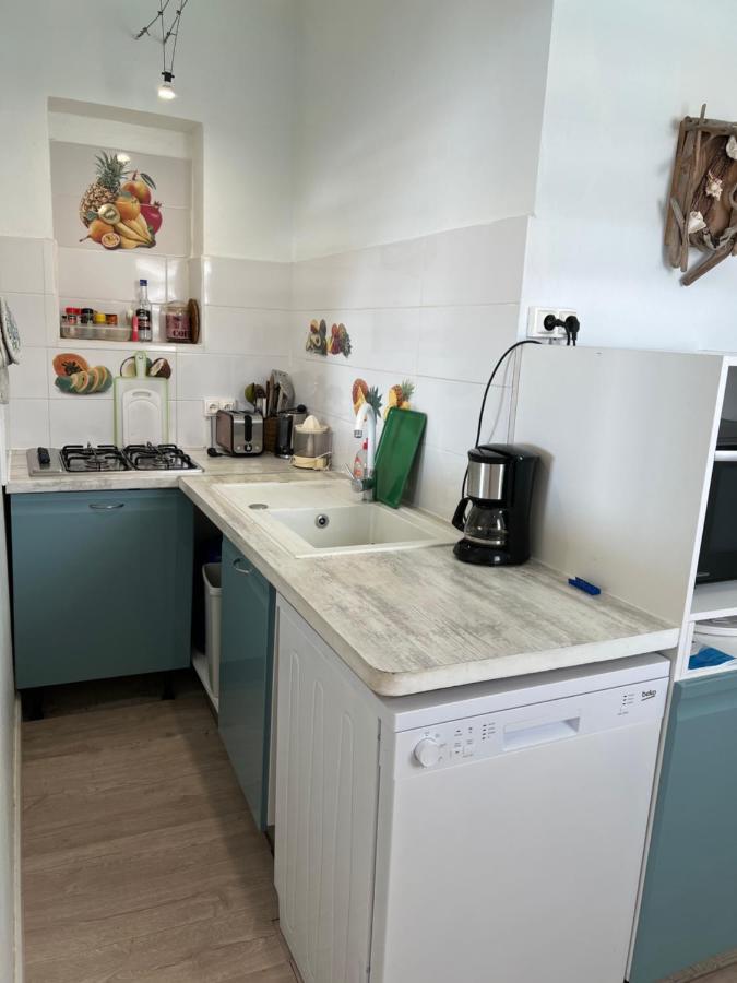 Ti Cabanon. Appartement Vue Mer A Deshaies. Exteriör bild