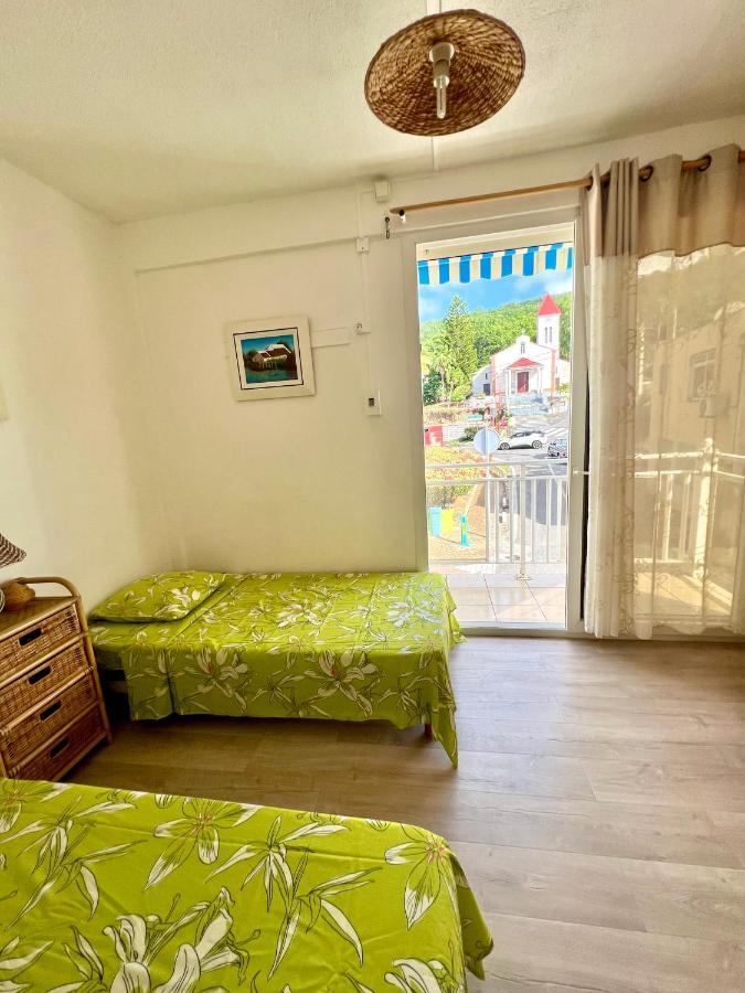Ti Cabanon. Appartement Vue Mer A Deshaies. Exteriör bild